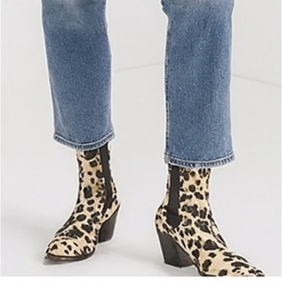 Matisse Anthropologie Golden Gate Calf Hair Boots in Snow Leopard - Picture 11 of 11